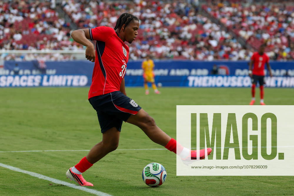 6th June 2026; Raymond James Stadium, Tampa, Florida, United States of America; Friendly International Football, England versus New Zealand; Rio Ngumoha of England steps over the ball DavidxBuono