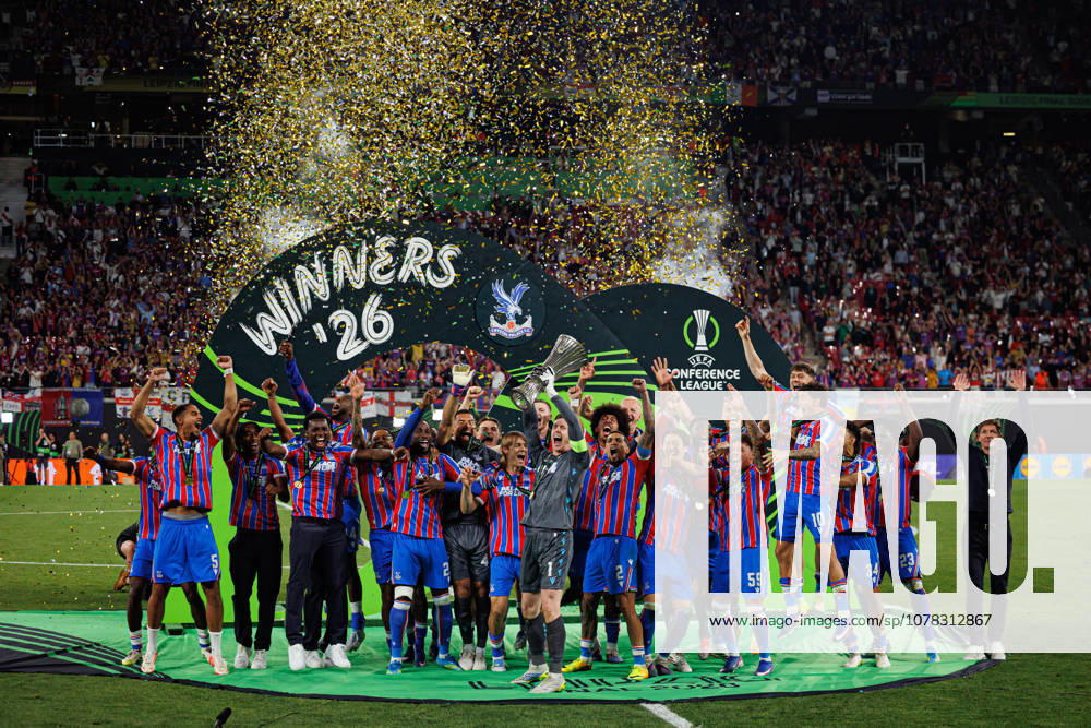 Players of Crystal Palace seen celebrating with trophy during UEFA Conference League 2026 final game between teams of Crystal Palace FC and Rayo Vallecano de Madrid (Maciej Rogowski Ball Raw Images) Leipzig Red Bull Arena Germany