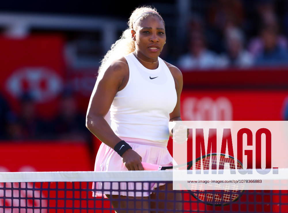 2026 HSBC Tennis Championships, Queens Club, London, UK - 09 06 2026 Serena Williams (USA) in action during her doubles match, partnered by Victoria Mboko (CAN) against Nicole Malchar-Martinez (USA) and Erin Routliffe in the HSBC 2026 Championships at Queens Club in London London Queens Club London GBR