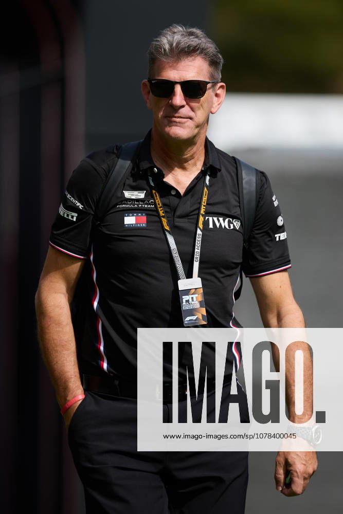 F1 Grand Prix of Barcelona-Catalunya - Previews Graeme Lowdon, Team Principal of Cadillac F1 Team arrives in the Paddock during previews ahead of the F1 Grand Prix of Barcelona-Catalunya at Circuit de Barcelona-Catalunya on June 11, 2026, in Barcelona, Spain. Barcelona Circuit de Barcelona-Catalunya Catalunya Spain RL_F1GPBCN_2K26_000001