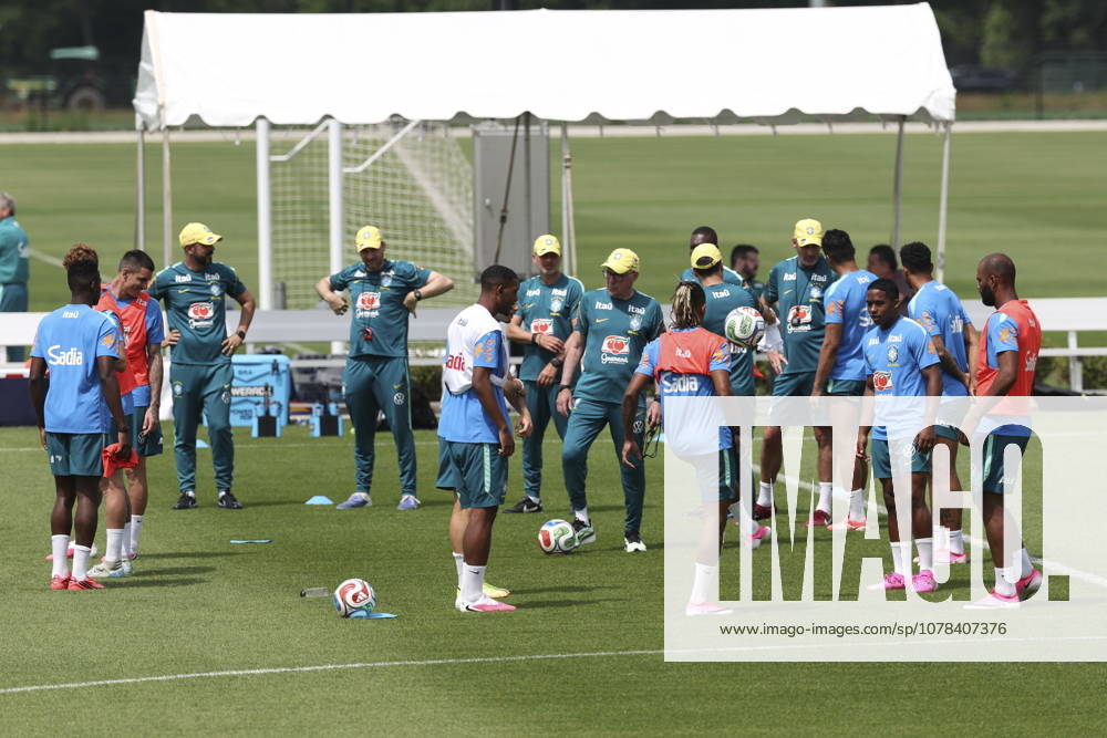 FIFA World Cup, WM, Weltmeisterschaft, Fussball 2026 - Brazil training session Brazilian players attend a training session of the national soccer team for the FIFA World Cup 2026 at Columbia Park in Morristown, New Jersey, USA, 11 June 2026. Morristown United States