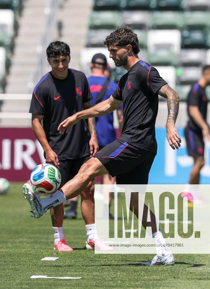 LOS ANGELES, June 12, 2026 -- Christian Pulisic front of the United States attends a training session ahead of the group stage match against Paraguay at the FIFA World Cup, WM, Weltmeisterschaft, Fussball 2026 in Los Angeles, the United States, on June 11, 2026. SPU.S.-LOS ANGELES-FOOTBALL-FIFA WORLD CUP-TEAM USA-TRAINING MaoxSiqian (SP)U.S.-LOS ANGELES-FOOTBALL-FIFA WORLD CUP-TEAM USA-TRAINING IMAGO MaoxSiqian imago images 0858941372
