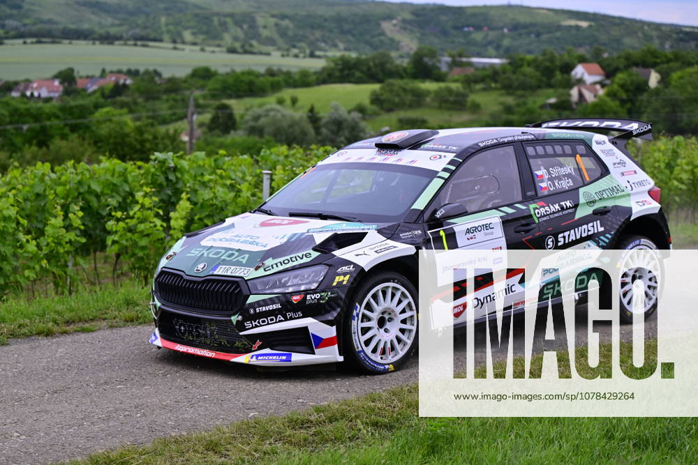 Agrotec Rally Hustopece, treti zavod mistrovstvi Ceske republiky v automobilovych soutezich, 12. cervna 2026, Hustopece, Breclavsko. Posadka Dominik Stritesky a Ondrej Krajca s vozidlem Skoda Fabia RS Rally2. (CTKxPhoto VaclavxSalek) CTKPhotoP2026061206489 CTKPhotoP2026061206489