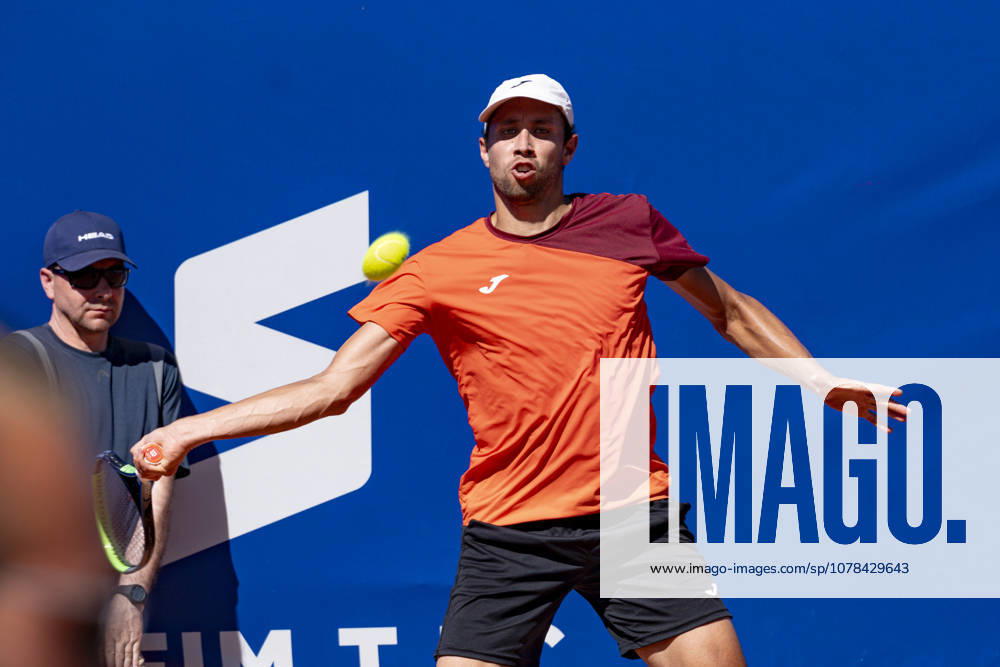 TENNIS : Open Sopra Steria - Lyon Villeurbanne 12 06 2026 Le colombien Daniel Elahi GALAN affronte le belge Kimmer COPPEJANS en 1 4 de finale du tournoi de tennis ATP, Tennis Herren Challenger Tour, Open Sopra Steria à Lyon-Villeurbanne, le 12 06 2026. Photo Sandrine Thesillat PsNewZ