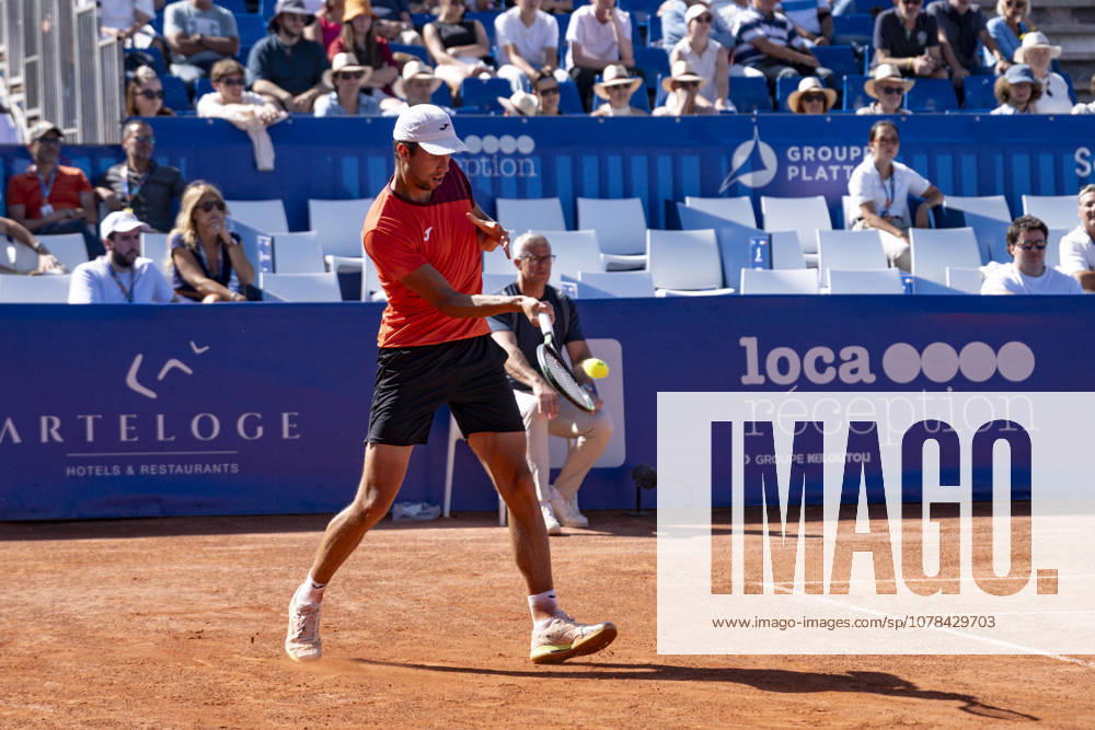 TENNIS : Open Sopra Steria - Lyon Villeurbanne 12 06 2026 Le colombien Daniel Elahi GALAN affronte le belge Kimmer COPPEJANS en 1 4 de finale du tournoi de tennis ATP, Tennis Herren Challenger Tour, Open Sopra Steria à Lyon-Villeurbanne, le 12 06 2026. Photo Sandrine Thesillat PsNewZ