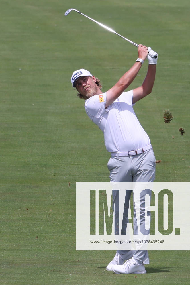 Sam Burns of United States hits an iron shot in the second round during the RBC Canadian Open held at TPC Toronto at Osprey Valley in Caledon Ontario, Canada. CSM Caledon Canada - ZUMAc04_ 20260612_zma_c04_021