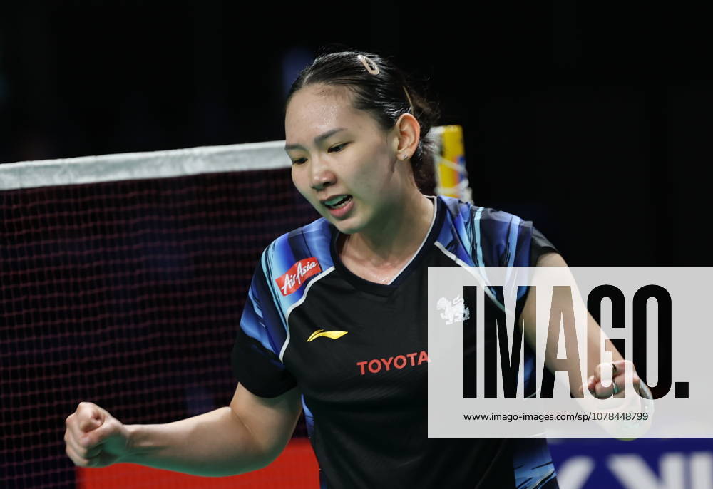 (260613) -- SYDNEY, June 13, 2026 -- Chochuwong Pornpawee celebrates after winning the women s singles semifinal match between Okuhara Nozomi of Japan and Chochuwong Pornpawee Thailand at the Australian Badminton Open 2026 in Sydney, Australia, June 13, 2026. ) (SP)AUSTRALIA-SYDNEY-BADMINTON-AUSTRALIAN OPEN-WOMEN S SINGLES GongxBing