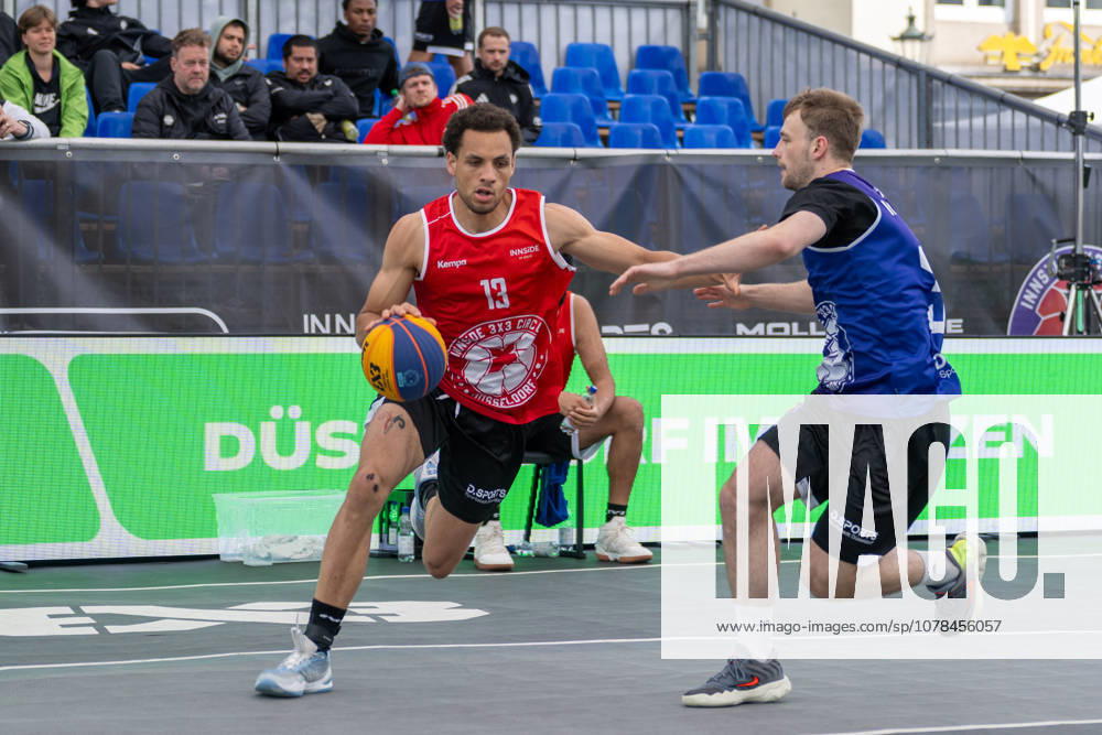 Duel between Miles Osei Team Bochum, 13 and Simon Feneberg Team Hannover, 37 Innside 3x3 Circus, basketball, group phase, D Sports, 13 06 2026 Innside 3x3 Circus, basketball, group phase, D Sports, 13 06 2026 Duesseldorf