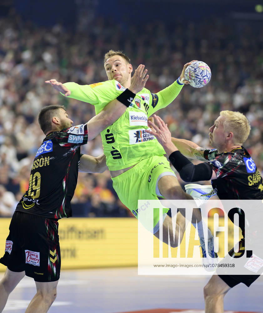 F l Elvar Oern Jonsson SCM , Mathias GIDSEL B , Magnus SAUGSTRUP SCM , throw, action, duel semi-final SC Magdeburg MD vs Füchse Berlin, on 13 06 2026 Men Handball EHF Champions League Final4 2026, from 13 06 14 06 2026 in Cologne Germany Lanxess Arena