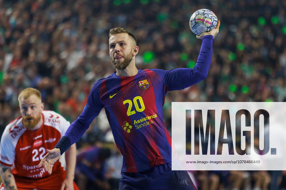 Aleix GOMEZ FC Barcelona Barca, 20 shoots shoots a seven-meter, scores a goal, action, goal throw GER, Aalborg Handbold vs FC Barcelona, handball, TruckScout24 EHF FINAL4 2026, semi-final, season 2025 2026, 13 06 2026, GER, Aalborg Handbold vs FC Barcelona, handball, TruckScout24 EHF FINAL4 2026, semi-final, season 2025 2026, 13 06 2026, Cologne
