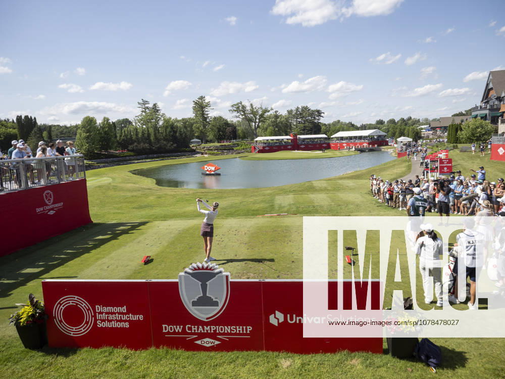 MIDLAND, MI - JUNE 13: Nelly Korda hits the ball on the 18th hole during round three of the LPGA, Golf Damen Dow Championship on June 13, 2026, at Midland Country Club in Midland, Michigan. (Photo by Joseph Weiser Icon Sportswire) GOLF: JUN 13 LPGA Dow Championship Icon2606130383