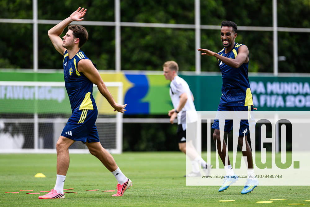 Besfort Zeneli and Taha Ali of the Swedish national football team at a training session during day 3 of the FIFA World Cup 2026 on June 14, 2026 in Monterrey Photo Petter Arvidson BILDBYRAN kod PA PA1232 fotboll football soccer fotball vm fotbolls vm fotball vm fotbolls vm 2026 fifa world cup 2026 träning practice training sverige sweden sverige a day 3 bbeng