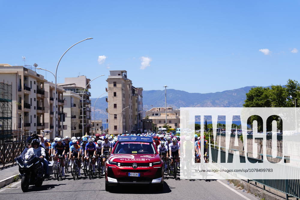 Gestures as he awaits the start during Stage 1 of the Giro Next Generation from Reggio Calabria to Vibo Valentia Italy, Saturday June 14, 2026(Photo Fabio Ferrari LaPresse)