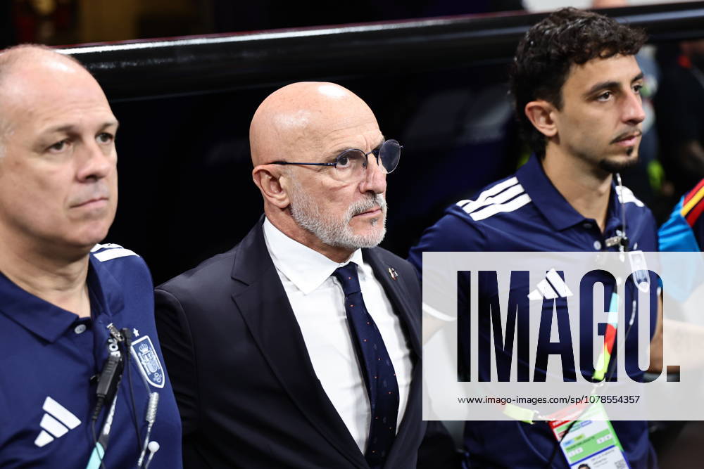 FIFA World Cup, WM, Weltmeisterschaft, Fussball 2026 - Group H - Spain vs Cabo Verde Spain s head coach Luis de la Fuente looks on prior to the FIFA World Cup 2026 group stage match Spain vs Cabo Verde, in Atlanta, USA, 15 June 2026. ATLANTA United States