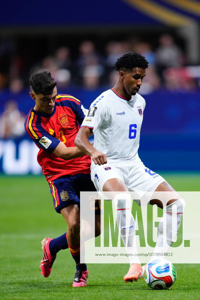 Spain v Cabo Verde: Group H - FIFA World Cup, WM, Weltmeisterschaft, Fussball 2026 Kevin Pina of Cabo Verde and Pedri Gonzalez of Spain compete for the ball during the FIFA World Cup 2026 Group H match between Spain and Cabo Verde at Atlanta Stadium on June 15, 2026 in Atlanta, United States. Atlanta GA United States