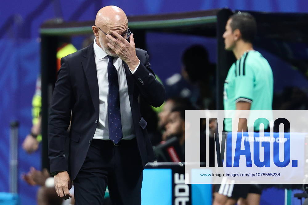 FIFA World Cup, WM, Weltmeisterschaft, Fussball 2026 - Group H - Spain vs Cabo Verde Spain s head coach Luis de la Fuente reacts during the FIFA World Cup 2026 group stage match Spain vs Cabo Verde, in Atlanta, USA, 15 June 2026. ATLANTA United States