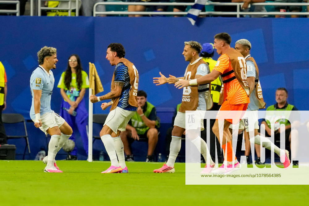 Maxi Araujo of Uruguay celebrates after scoring his teams first goal with his teammates during the 2026 FIFA World Cup Group H match between Saudi Arabia and Uruguay at Miami Stadium on June 15, 2026, in Miami, United States. Photo by Alex Gottschalk, DeFodi Images,detected_source_language