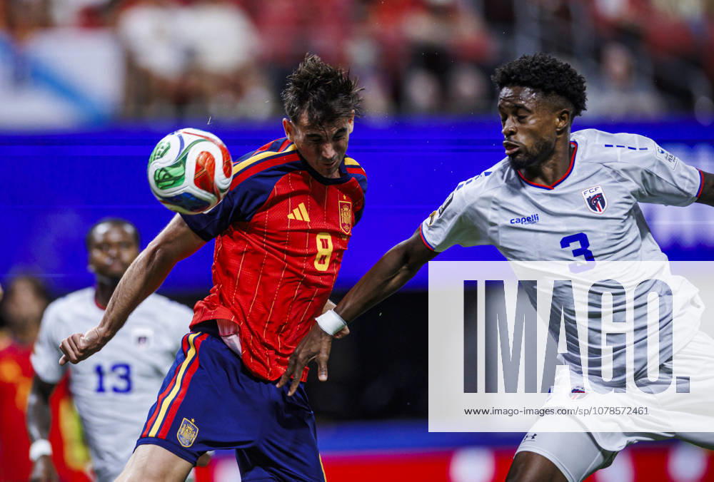 Spain vs Cape Verde - FIFA World Cup, WM, Weltmeisterschaft, Fussball 2026 - 15 06 2026 Fabian Ruiz of Spain (L) battles for the ball with Diney Borges of Islas de Cape Verde (R) during the FIFA World Cup 2026 Group H match between Spain and Cape Verde at Atlanta Stadium on June 15, 2026 in Atlanta, Georgia Atlanta Georgia