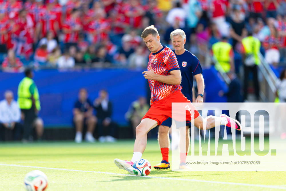 Foxborough, Massachusetts, USA; Norway forward Alexander Sorloth (7) takes a shot ahead of a FIFA World Cup, WM, Weltmeisterschaft, Fussball 2026 Group I match between Iraq and Norway at Boston Stadium. (c) CSM - ZUMAc04_ 20260616_zma_c04_106