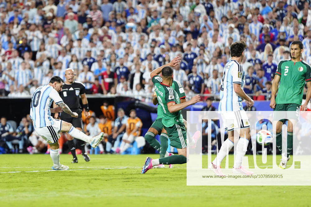 Football: 2026 World Cup Argentina s Lionel Messi (far L) scores a hat-trick in the second half of a World Cup Group J football match against Algeria at Kansas City Stadium in Kansas City, Missouri, on June 16, 2026. A14AA0005619126P