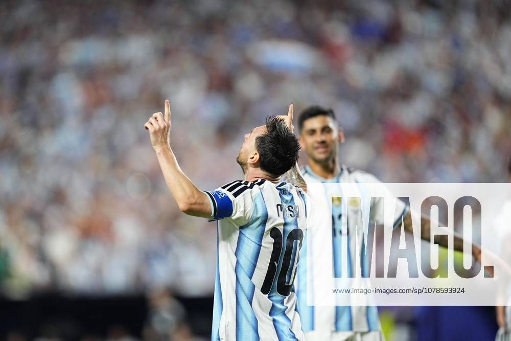 Football: 2026 World Cup Argentina s Lionel Messi (L) celebrates after scoring a hat-trick in the second half of a World Cup Group J football match against Algeria at Kansas City Stadium in Kansas City, Missouri, on June 16, 2026. A14AA0005619130P