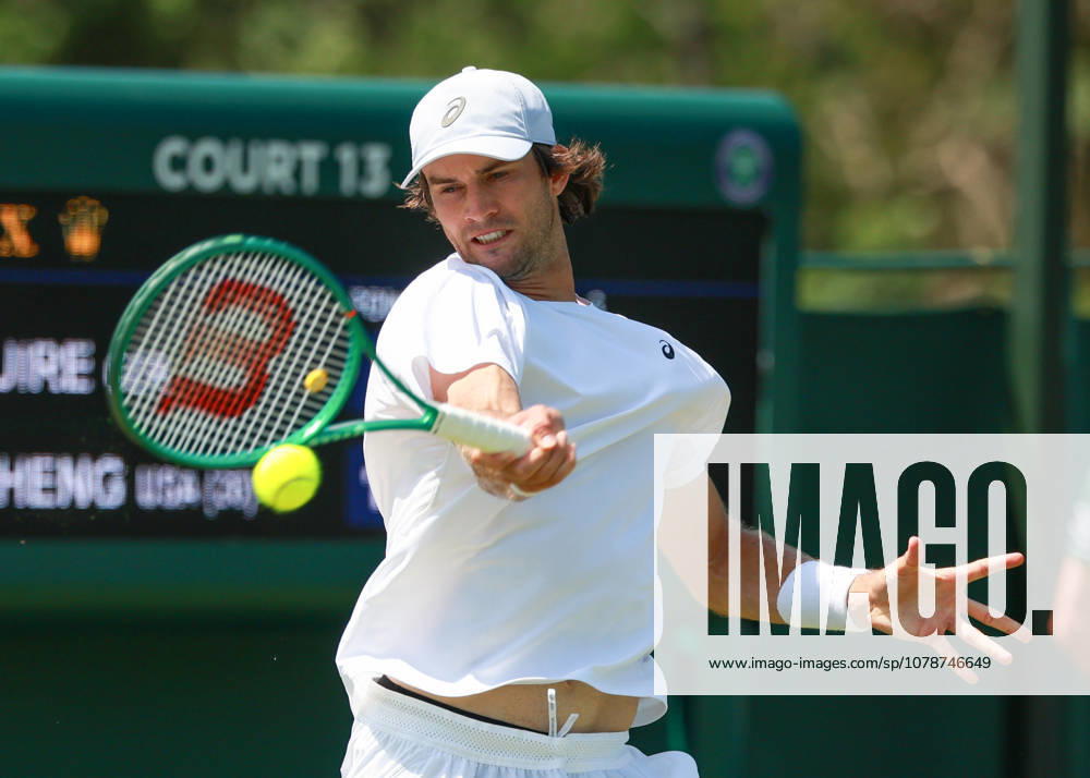 Henri Squire GER, Mens Singles, Qualifying, Wimbledon Tennis, Wimbledon 2026, Grand Slam, ITF, ATP, WTA, AELTC, London, Great Britain, June 22, 2026,detected_source_language