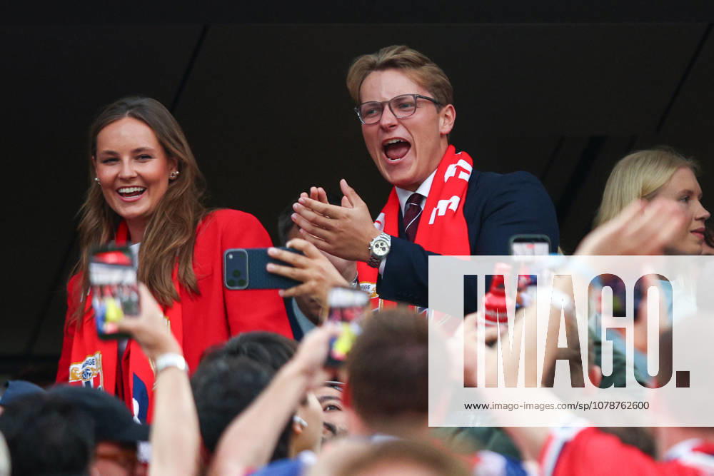 FIFA World Cup, WM, Weltmeisterschaft, Fussball 2026: Norway v Senegal NEW JERSEY, USA - 22nd June 2026: Princess Ingrid Alexandra of Norway and Prince Sverre Magnus of Norway react during the FIFA World Cup 2026 Group I match between Norway and Senegal at New York New Jersey Stadium New York New York New Jersey Stadium United States of America