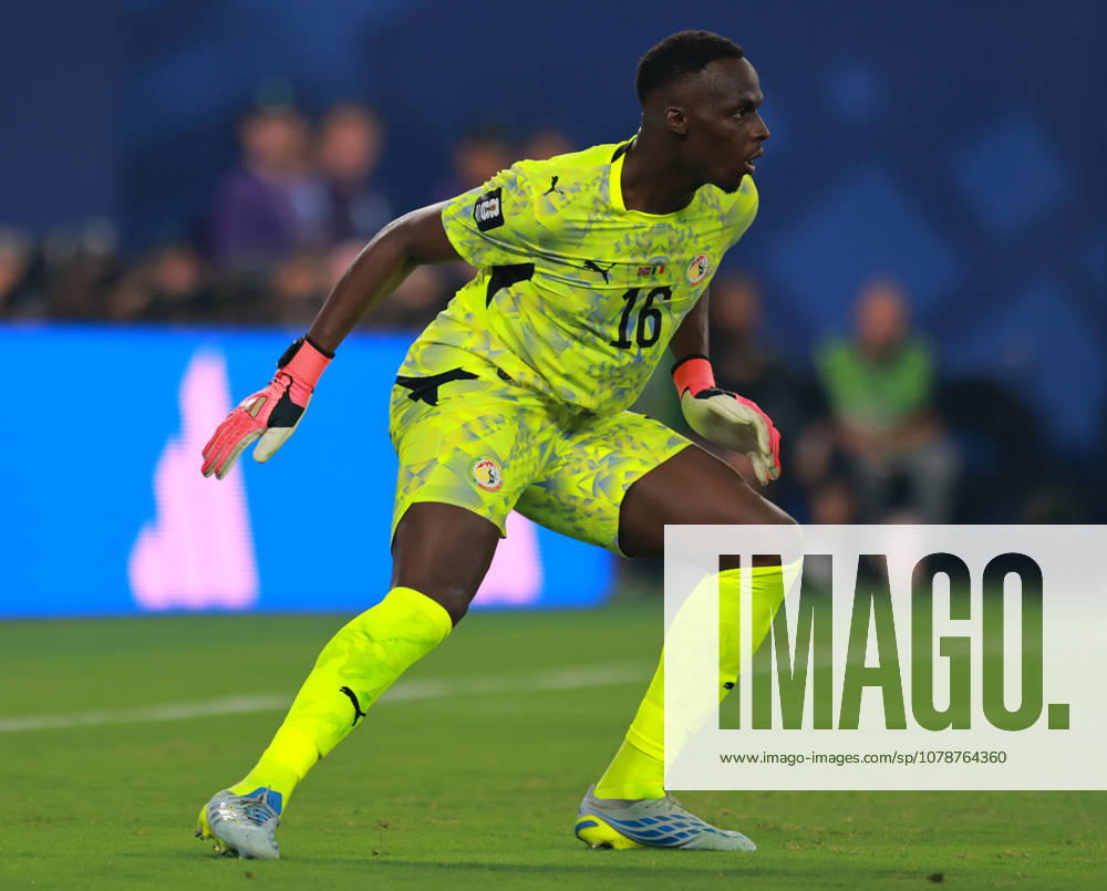 Senegal goalkeeper Edouard Mendy (16) during the June 22nd FIFA World Cup, WM, Weltmeisterschaft, Fussball 2026 matchup between Norway and Senegal at MetLife Stadium in East Rutherford, New Jersey. East Rutherford USA - ZUMAs325 20260622_zsp_s325_122