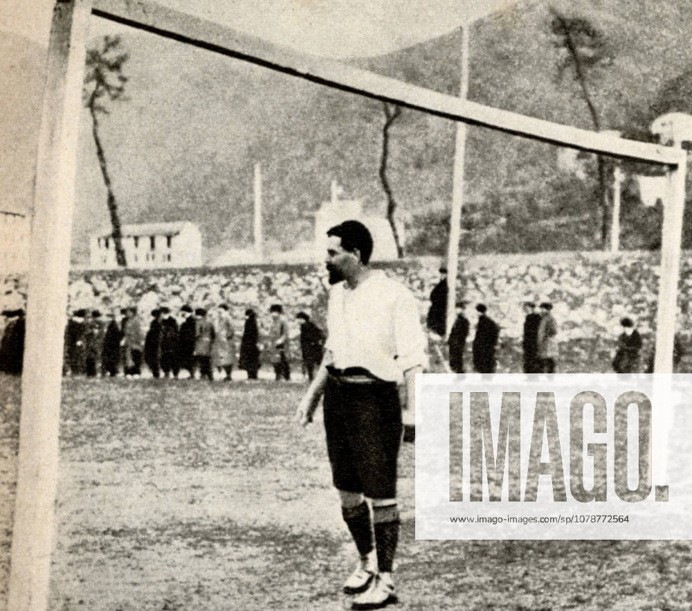 English doctor, manager and football player James Richardson Spensley in Genoa, Italy 1897 !ACHTUNG AUFNAHMEDATUM GESCHÄTZT!