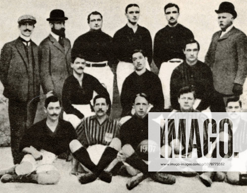 Milan Football Club, champion of Italy in 1907