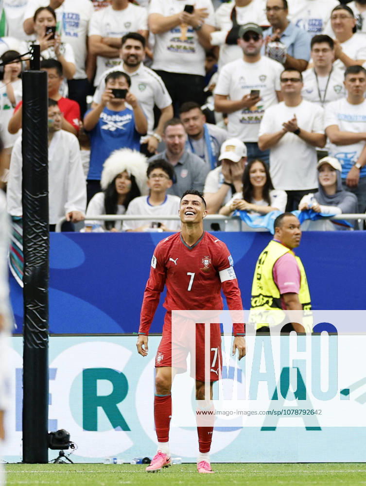 Football: 2026 World Cup Portugal s Cristiano Ronaldo reacts after missing a chance in the second half of a World Cup Group K football match against Uzbekistan at Houston Stadium in Houston on June 23, 2026. A14AA0005620008P