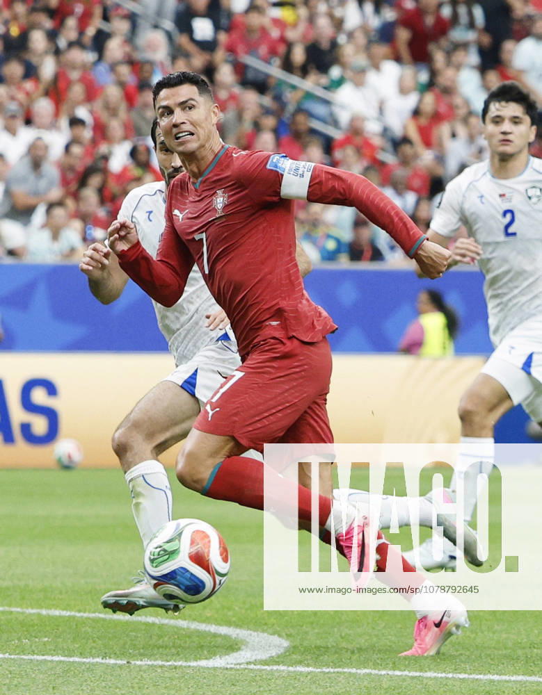 Football: 2026 World Cup Portugal s Cristiano Ronaldo plays in the first half of a World Cup Group K football match against Uzbekistan at Houston Stadium in Houston on June 23, 2026. A14AA0005620010P