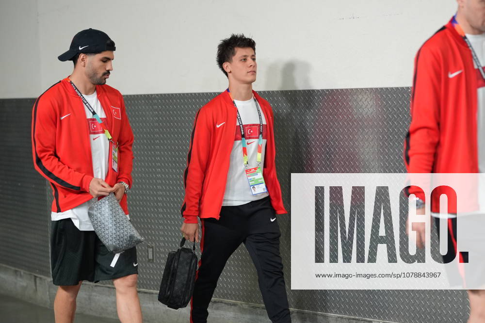 Turkiye v USA - FIFA World Cup, WM, Weltmeisterschaft, Fussball 2026 - Group D LOS ANGELES, CALIFORNIA - JUNE 25: Arda Guler of Turkiye arrives to the stadium prior the 2026 FIFA World Cup First Stage Group D match between Turkiye and USA at the Los Angeles Stadium (SoFi Stadium) in Inglewood, California, United States on June 25, 2026. Tayfun Coskun Anadolu California United States. Editorial use only. Please get in touch for any other usage.
