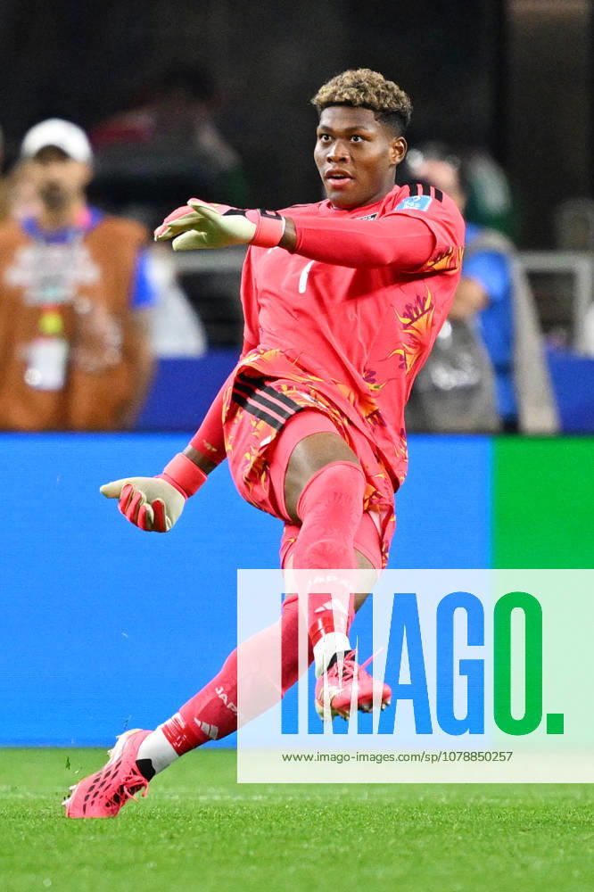 Zion Suzuki (JPN), JUNE 25, 2026 - Football Soccer : FIFA World Cup, WM, Weltmeisterschaft, Fussball 2026 Group F match between Japan 1-1 Sweden at Dallas Stadium in Arlington, Texas, USA. aflo_335824636 KenjiroxMatsuox