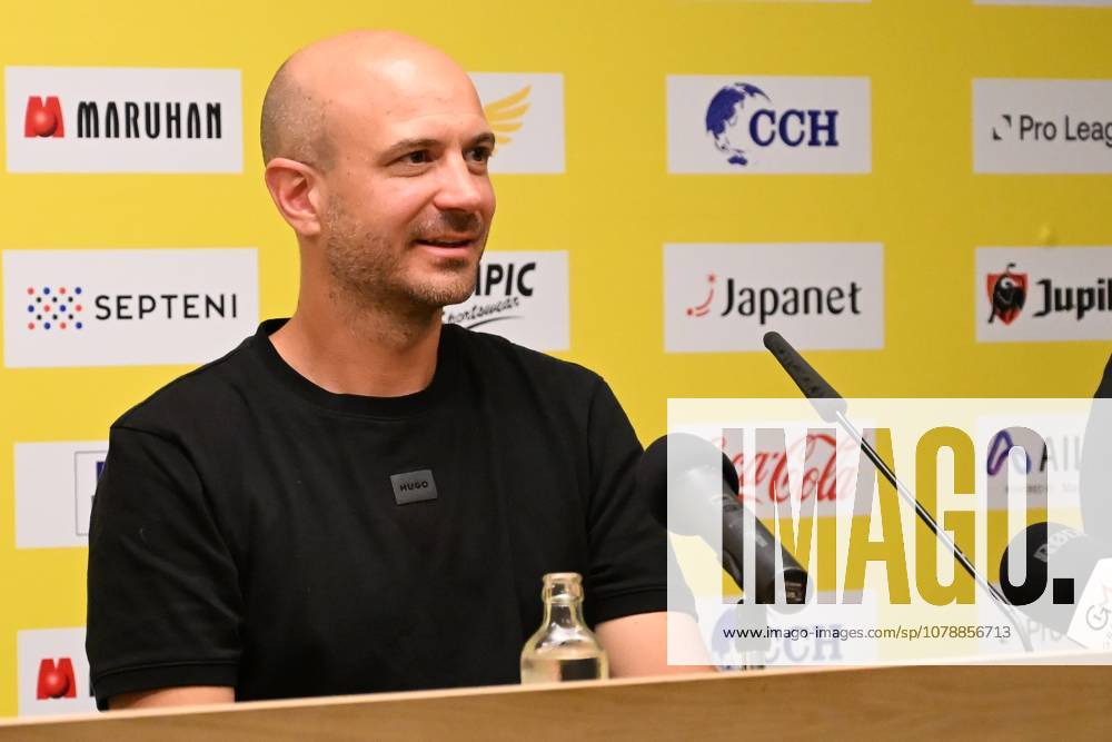 STVV s head coach Frederic De Meyer pictured during a press conference, PK, Pressekonferenz of Belgian first division soccer team Sint-Truiden VV, on Friday 26 June 2026 in Sint-Truiden, in preparation of the upcoming 2026-2027 Belgian first division soccer season. JILLxDELSAUX x179366514x