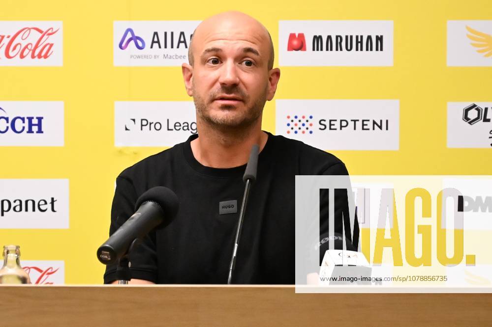 STVV s head coach Frederic De Meyer pictured during a press conference, PK, Pressekonferenz of Belgian first division soccer team Sint-Truiden VV, on Friday 26 June 2026 in Sint-Truiden, in preparation of the upcoming 2026-2027 Belgian first division soccer season. JILLxDELSAUX x179366860x