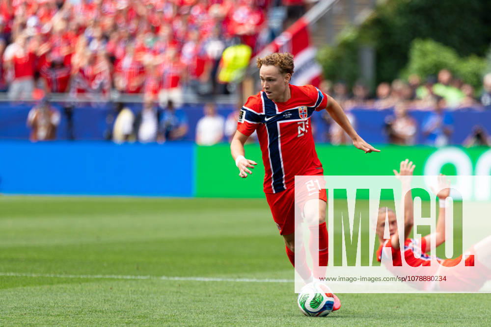 Foxborough, Massachusetts, USA; Norway forward Andreas Schjelderup (21) drives the ball forward in a FIFA World Cup, WM, Weltmeisterschaft, Fussball 2026 Group I match between Norway and France at Boston Stadium. (c) CSM - ZUMAc04_ 20260626_zma_c04_185
