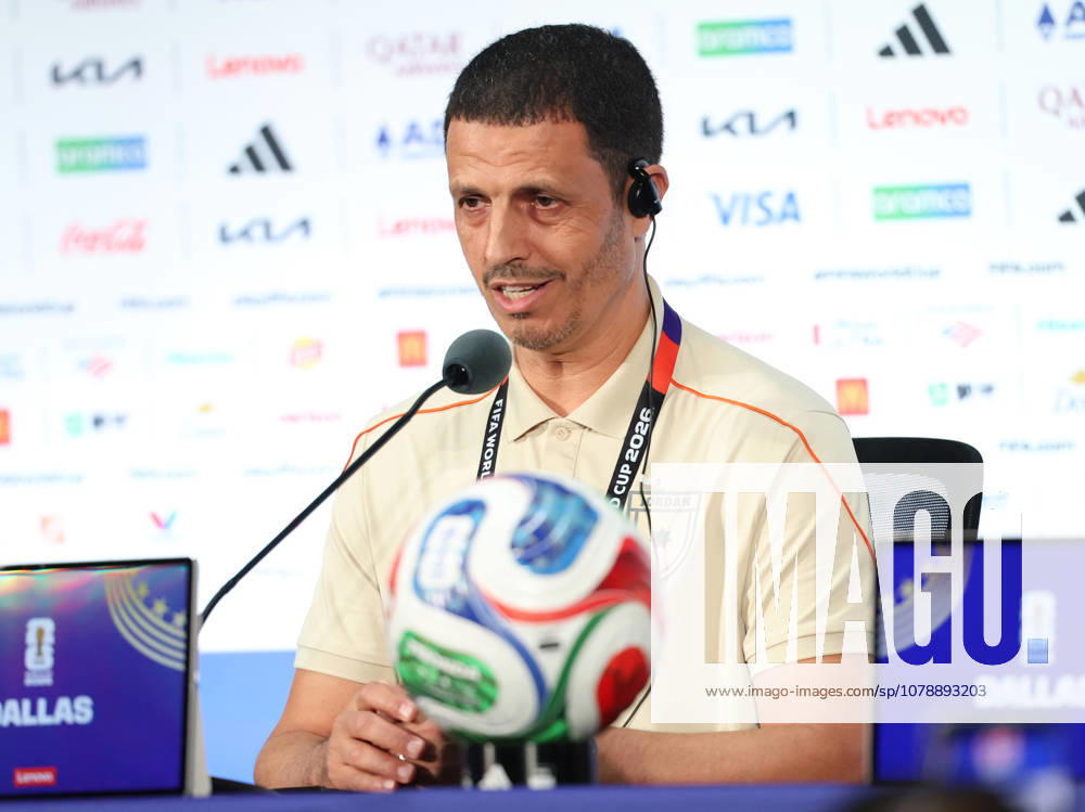 Jordan Training And press conference, PK, Pressekonferenz - FIFA World Cup, WM, Weltmeisterschaft, Fussball 2026 Head coach Jamal Sellami of Jordan speaks to the media during a press conference in Dallas, Texas, on June 26, 2026. The conference takes place one day ahead of the FIFA World Cup 2026 Group J match between Jordan and Argentina at Dallas Stadium. texas Jordan