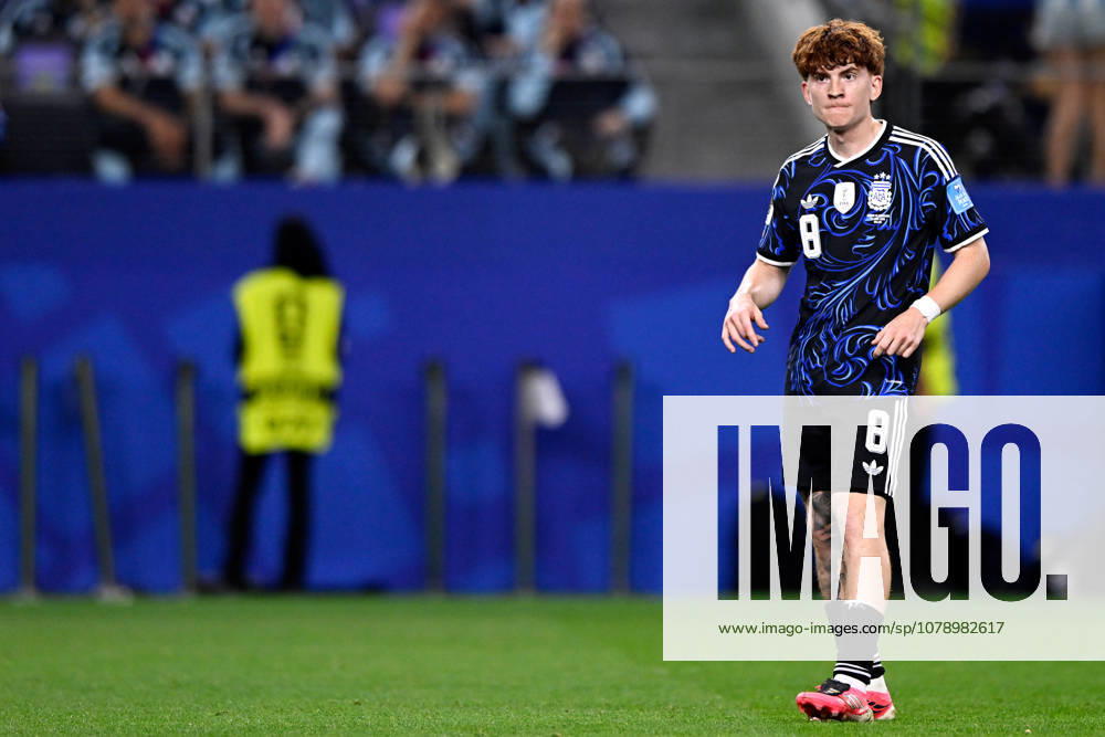2026-06-28 Jordan v Argentina - Group J: FIFA World Cup, WM, Weltmeisterschaft, Fussball 2026 ARLINGTON, UNITED STATES - JUNE 28: Valentin Barco of Argentina during the Group J: FIFA World Cup 2026 match between Jordan and Argentina at Dallas Stadium on June 28, 2026 in Arlington, Texas. (Photo by Pablo Morano BSR Agency) Arlington United States Content not available for redistribution in The Netherlands directly or indirectly through any third parties.