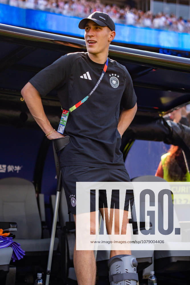 2026 FIFA World Cup, Round of 32, Germany vs. Paraguay, June 29, 2026, Boston Stadium: Nico Schlotterbeck of Germany on crutches
