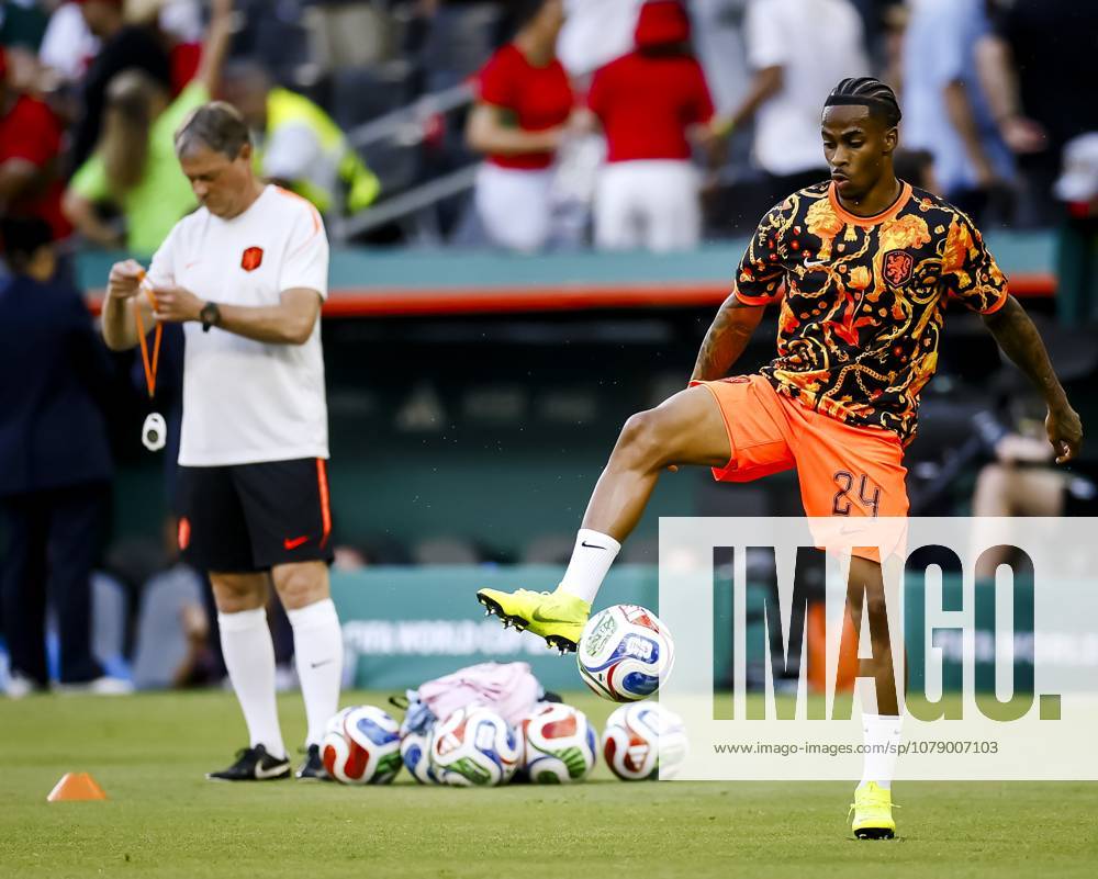 MONTERREY - Crysencio Summerville of the Netherlands ahead of the 2026 FIFA World Cup, WM, Weltmeisterschaft, Fussball knockout phase match between the Netherlands and Morocco at the Monterrey Stadium on June 29, 2026, in Monterrey, Mexico. KOEN VAN WEEL ANP FIFA World Cup 2026 - round of 32 2026 ANPxSportx IVx 562411192 originalFilename: 562411192