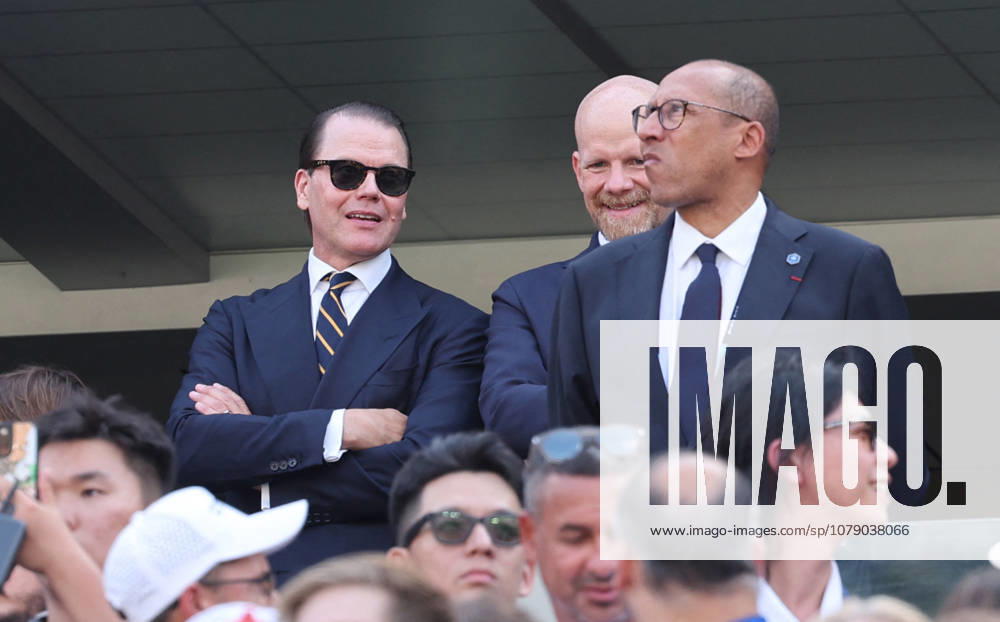 2026 World Cup - France v Sweden Prince Daniel (L), husband of Crown Princess Victoria during the 2026 FIFA World Cup, WM, Weltmeisterschaft, Fussball round of 32 football match between France and Sweden at New York New Jersey Stadium on June 30, 2026 in East Rutherford, New Jersey. Photo by Charles Guerin ABACAPRESS.COM East Rutherford New Jersey United States