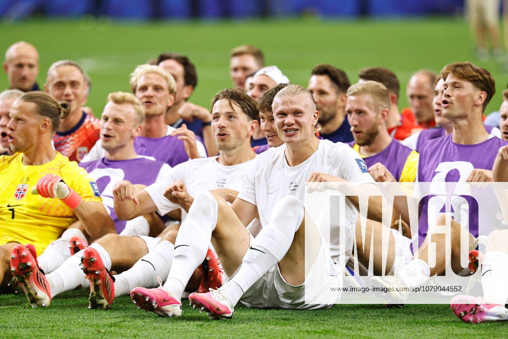 #3 Erling Haaland (NOR), JUNE 30, 2026 - Football Soccer : Haaland celebrates their victory with a Viking performance after the FIFA World Cup, WM, Weltmeisterschaft, Fussball 2026 R32 match between Cote D Ivoire - Norwey at the Dallas Stadium in Arlington, United States. Noxthirdxpartyxsales aflo_336422857 MutsuxKawamorix