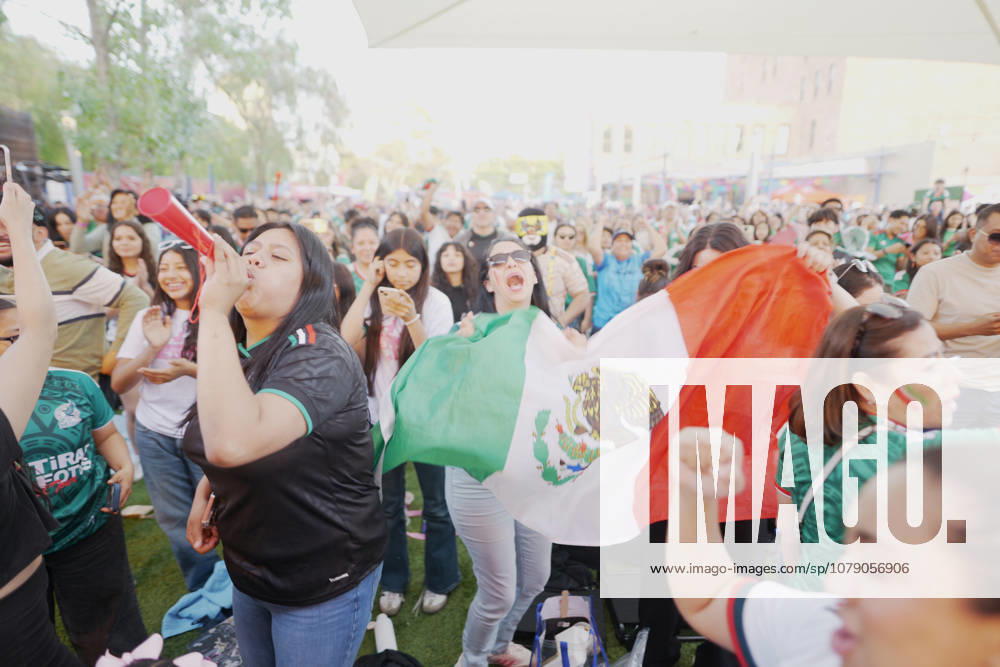 Mexico defeated Ecuador 2–0, marking their first victory in a decisive match in 40 years Fans of the Mexican national team, Nationalteam gathered to support the team and celebrate the World Cup victory over Ecuador. Los Angeles California United States