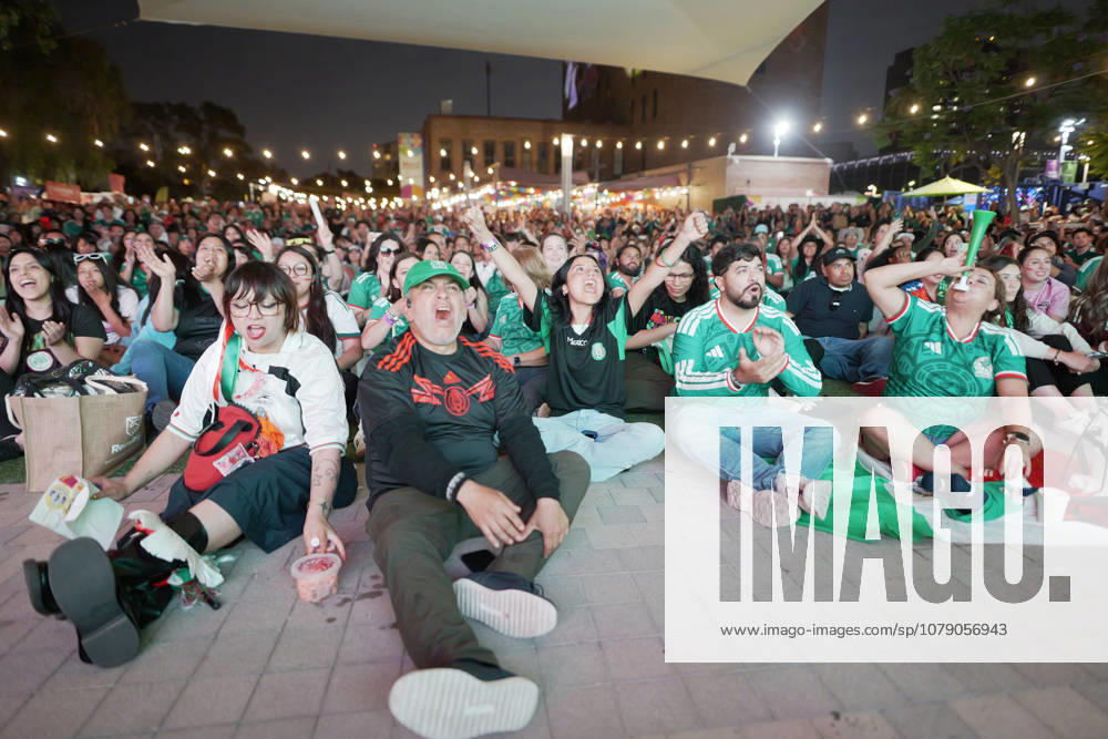 Mexico defeated Ecuador 2–0, marking their first victory in a decisive match in 40 years Fans of the Mexican national team, Nationalteam gathered to support the team and celebrate the World Cup victory over Ecuador. Los Angeles California United States