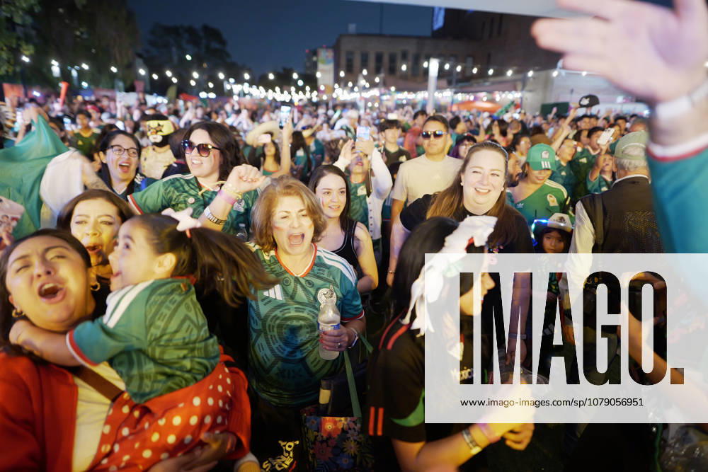Mexico defeated Ecuador 2–0, marking their first victory in a decisive match in 40 years Fans of the Mexican national team, Nationalteam gathered to support the team and celebrate the World Cup victory over Ecuador. Los Angeles California United States