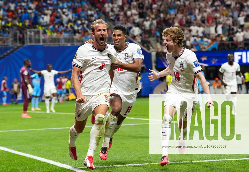 Harry Kane (England), 9, Jude Bellingham (England), 10, and Anthony Gordon (England), 18, celebrate after Kane s goal against the U.S., FIFA World Cup, Round of 32, England vs. DR Congo, Atlanta, July 1, 2026 FIFA World Cup, Round of 32, England vs. DR Congo, Atlanta, July 1, 2026 Atlanta