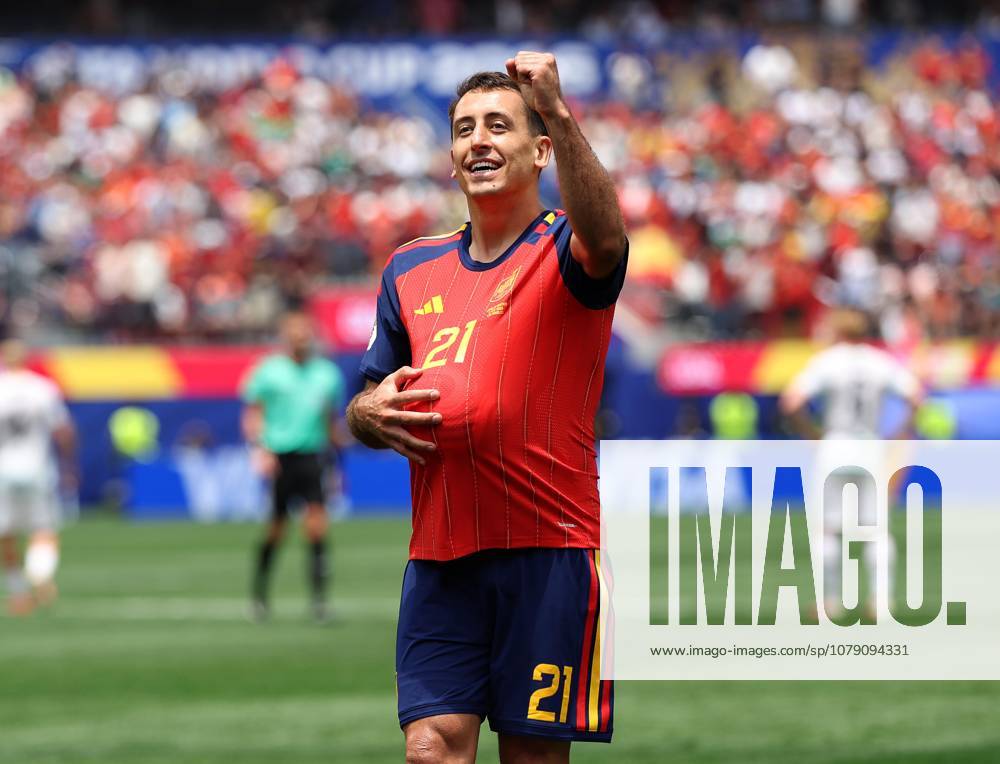 . - Spain v Austria, FIFA World Cup, WM, Weltmeisterschaft, Fussball 2026, Round Of 32, Los Angeles Stadium, Los Angeles, USA, 2nd July 2026. DC Photos Crystal Pix GOAL 1-0, Mikel Oyarzabal of Spain national team, Nationalteam goal celebration after scoring a goal to put Spain 1-0 ahead. - Spain v Austria, FIFA World Cup 2026, Round Of 32, Los Angeles Stadium, Los Angeles, USA, 2nd July 2026. DC Photos Crystal Pix Los Angeles Los Angeles Stadium United States Of America
