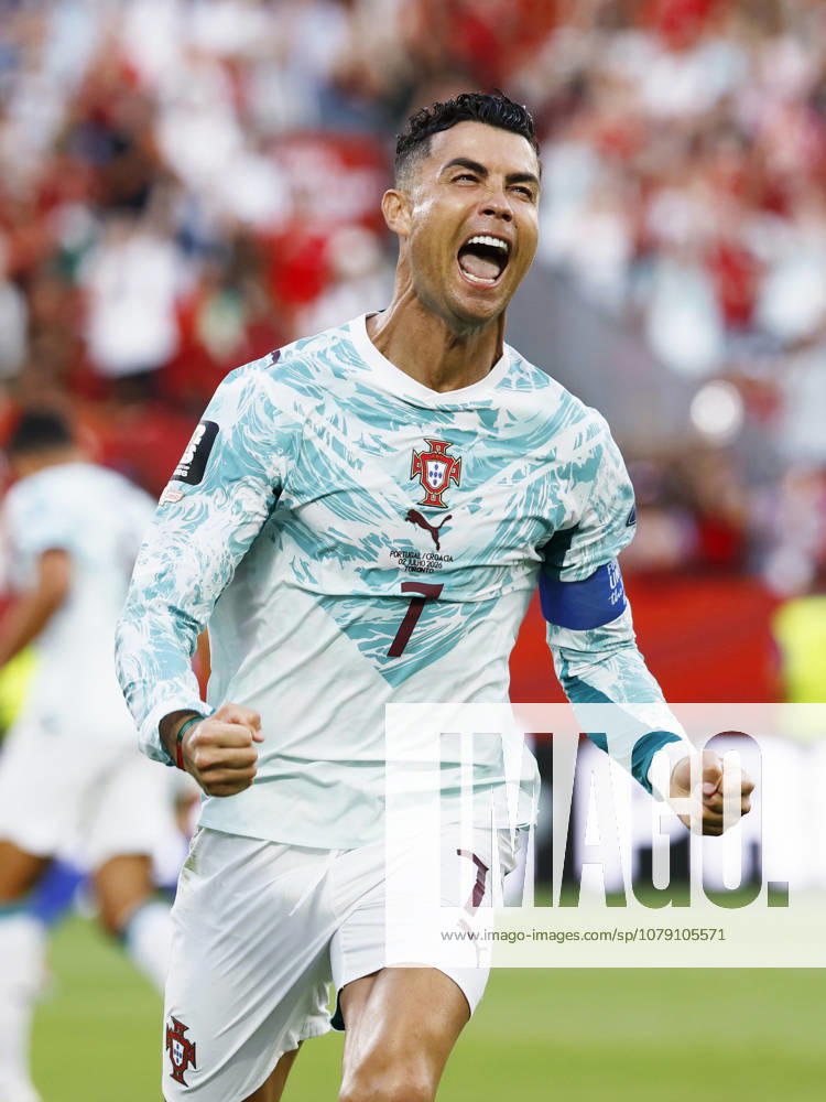 Football: 2026 World Cup Portugal s Cristiano Ronaldo celebrates scoring his team s first goal from a penalty kick in the second half of a World Cup round of 32 football match against Croatia at Toronto Stadium in Toronto on July 2, 2026. A14AA0005621431P