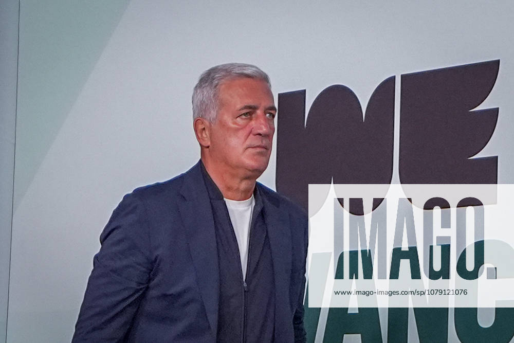 Canada Soccer 2026 FIFA World Cup Round of 32 Switzerland vs. Algeria BC Place Stadium Vancouver Vladimir Petković Vladimir Petkovic Coach of Algeria Arrival at the Stadium
